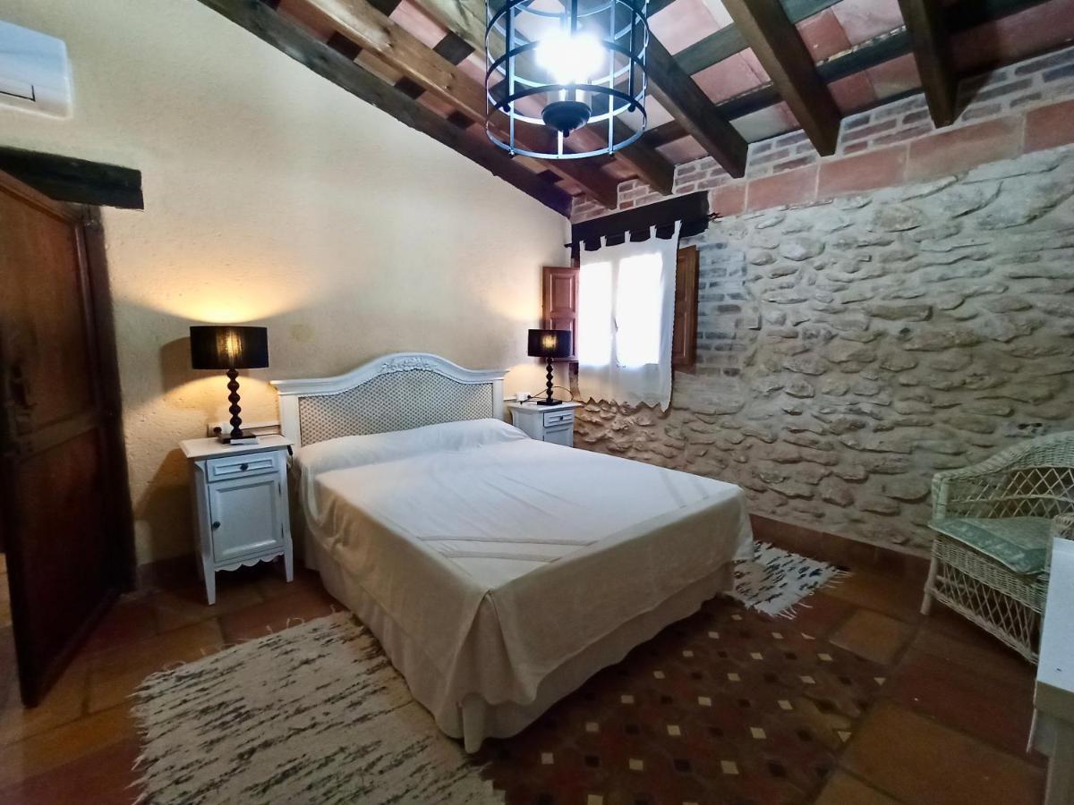La Fabriqueta De Cent Piques Guest House Fontanars dels Alforins ภายนอก รูปภาพ